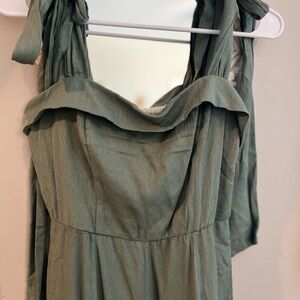 Elegant Green Sleeveless Jumpsuit